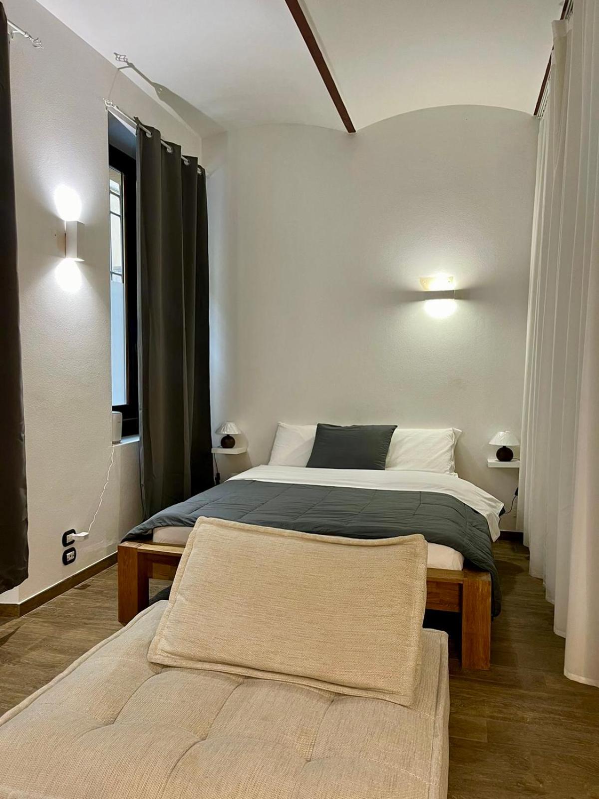Residenza Corrado By Almanova Residenze Appartement Mantua Buitenkant foto